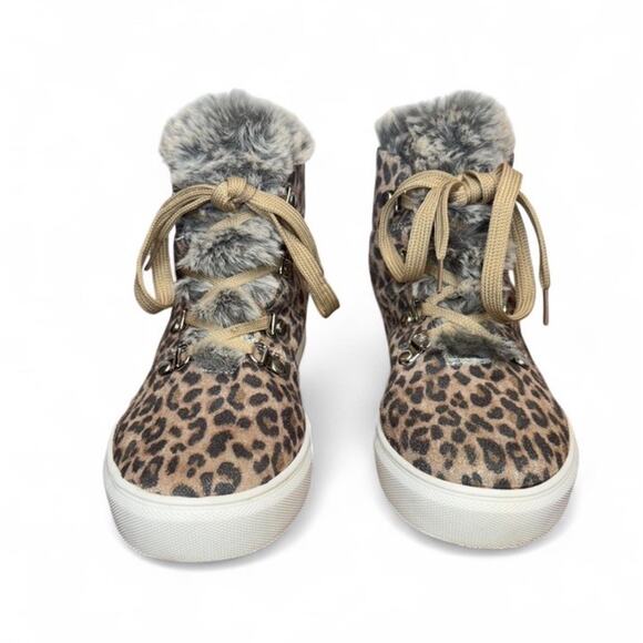 Very G Fur Ankle Boots Sneakers Womens Sz 8 Leopard Cheetah Flat Heel Booties - Picture 2 of 7